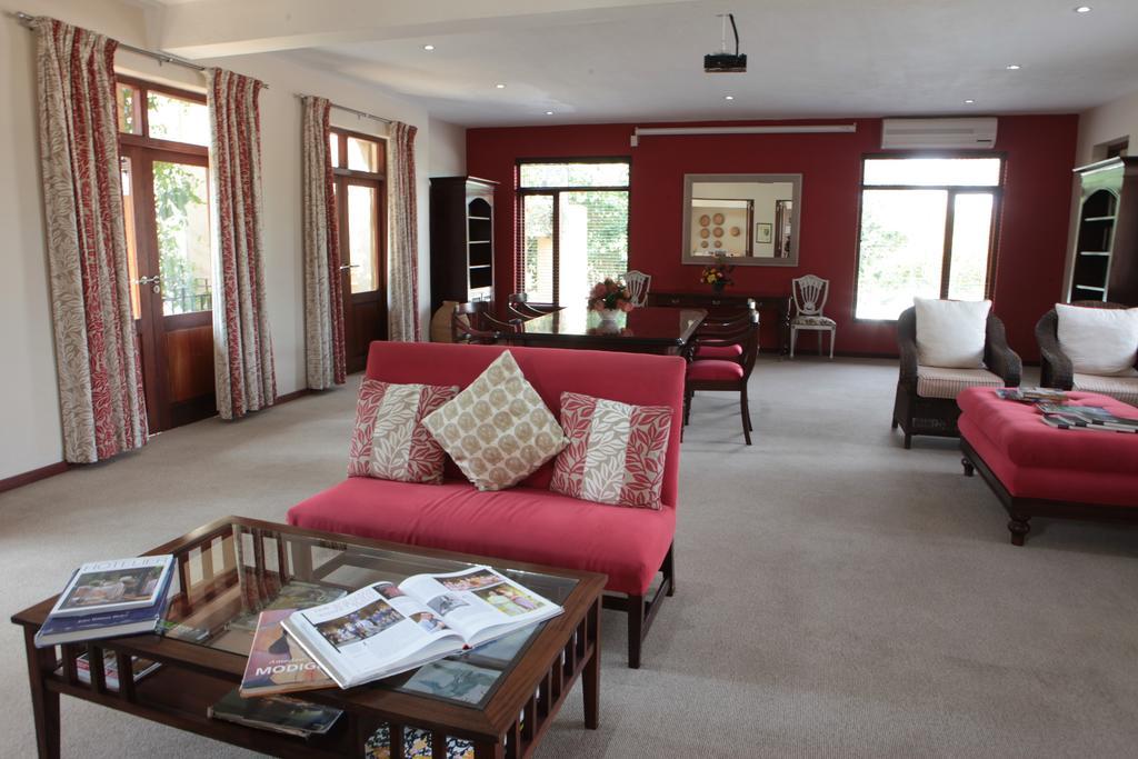 Casterbridge Hollow Boutique Hotel White River Exteriör bild